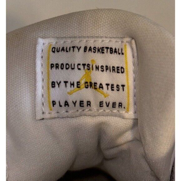 Size 12C- Air Jordan 11 Low Yellow Snakeskin  In Excellent Condition - Picture 8 of 8